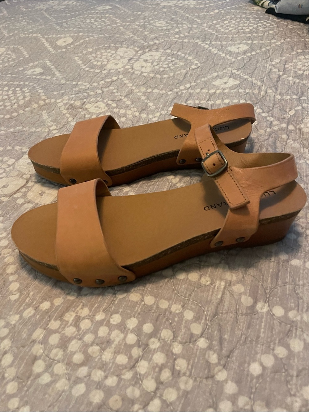Lucky Brand Tan Leather Platform Sandals